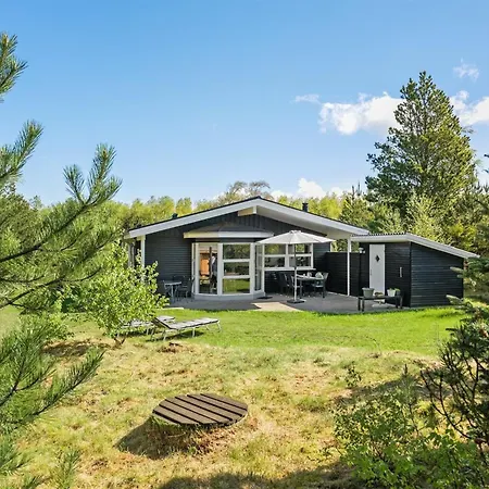 Bogatin - 1km From The Sea By Interhome * Molby